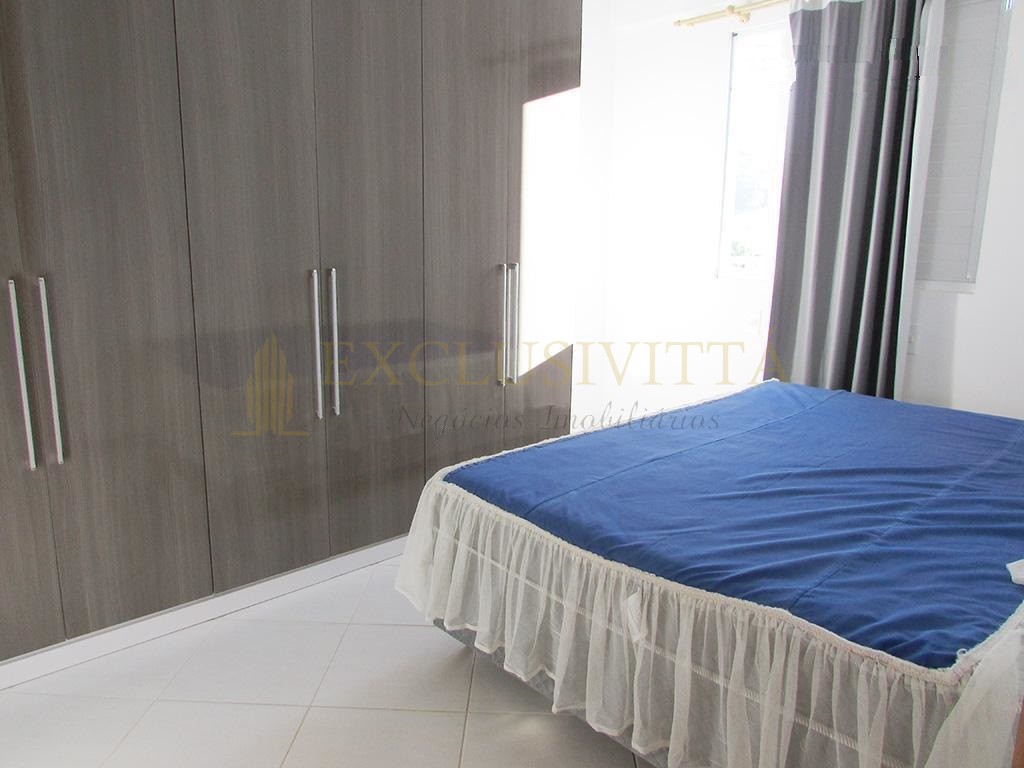 Apartamento 2 quartos para Locação Anual no bairro Centro em Balneário Camboriú