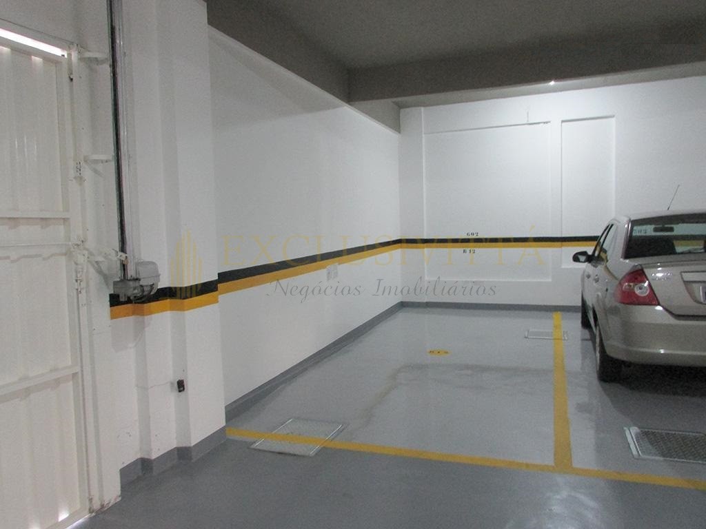 Apartamento 2 quartos para Locação Anual no bairro Centro em Balneário Camboriú