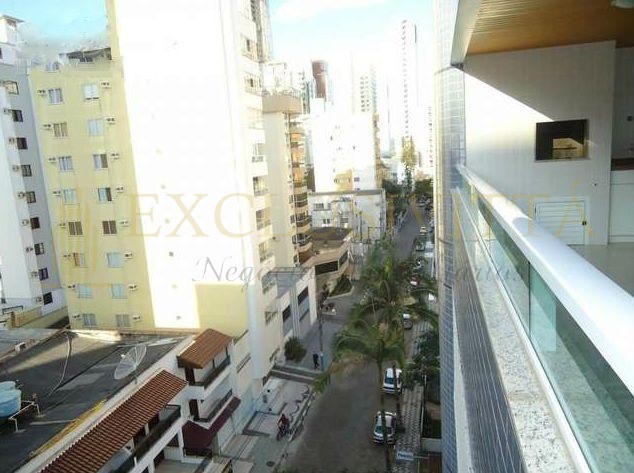 Apartamento 2 quartos para Locação Anual no bairro Centro em Balneário Camboriú