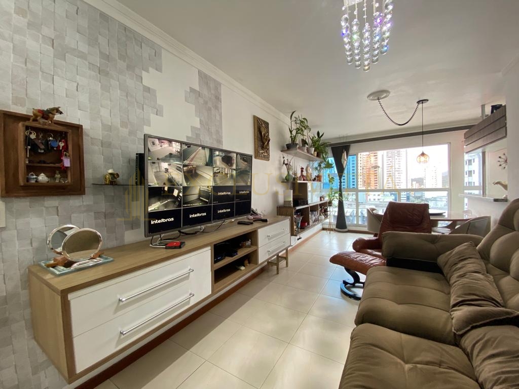 Apartamento 3 quartos para Venda no bairro Centro em Balneário Camboriú