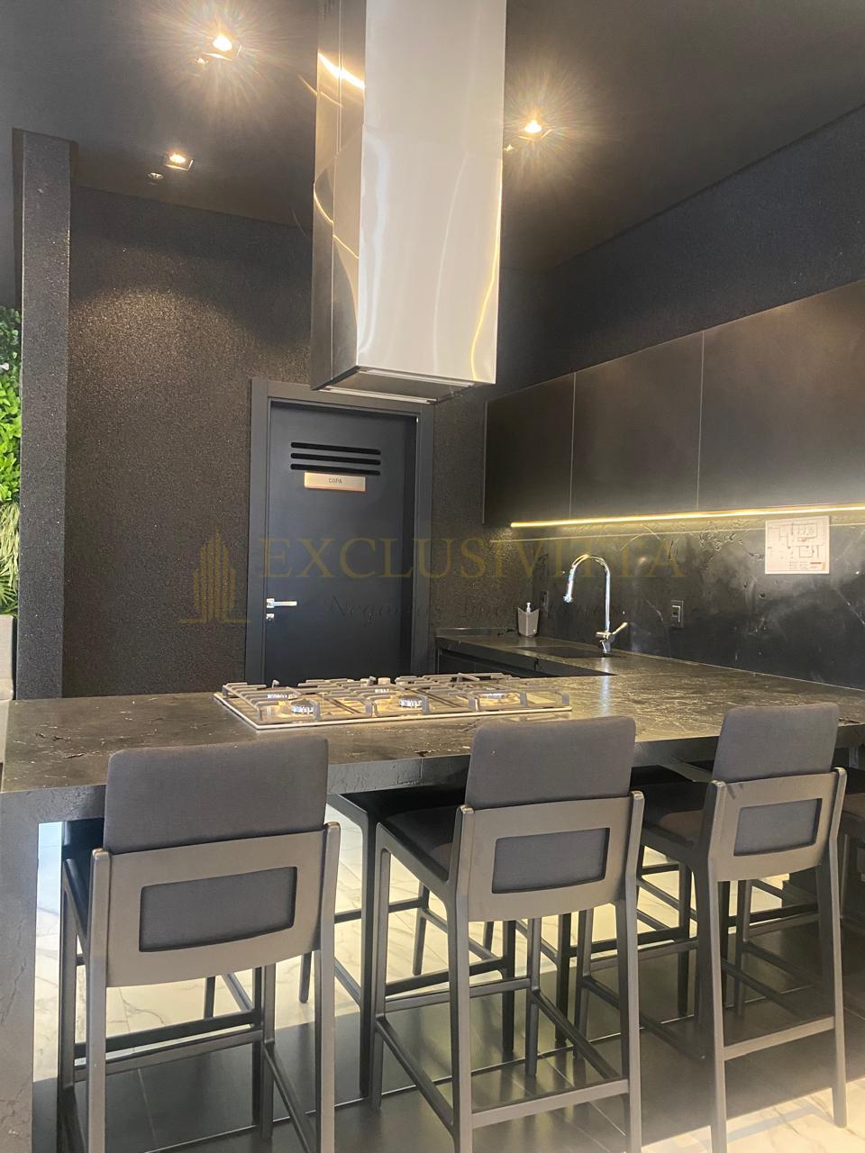 Apartamento 4 quartos para Venda no bairro Centro em Balneário Camboriú