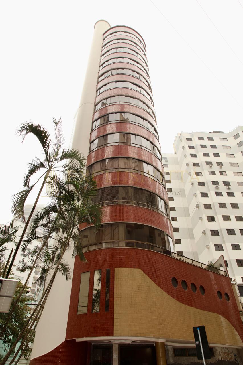 Apartamento 3 suítes para Venda no bairro Centro em Balneário Camboriú