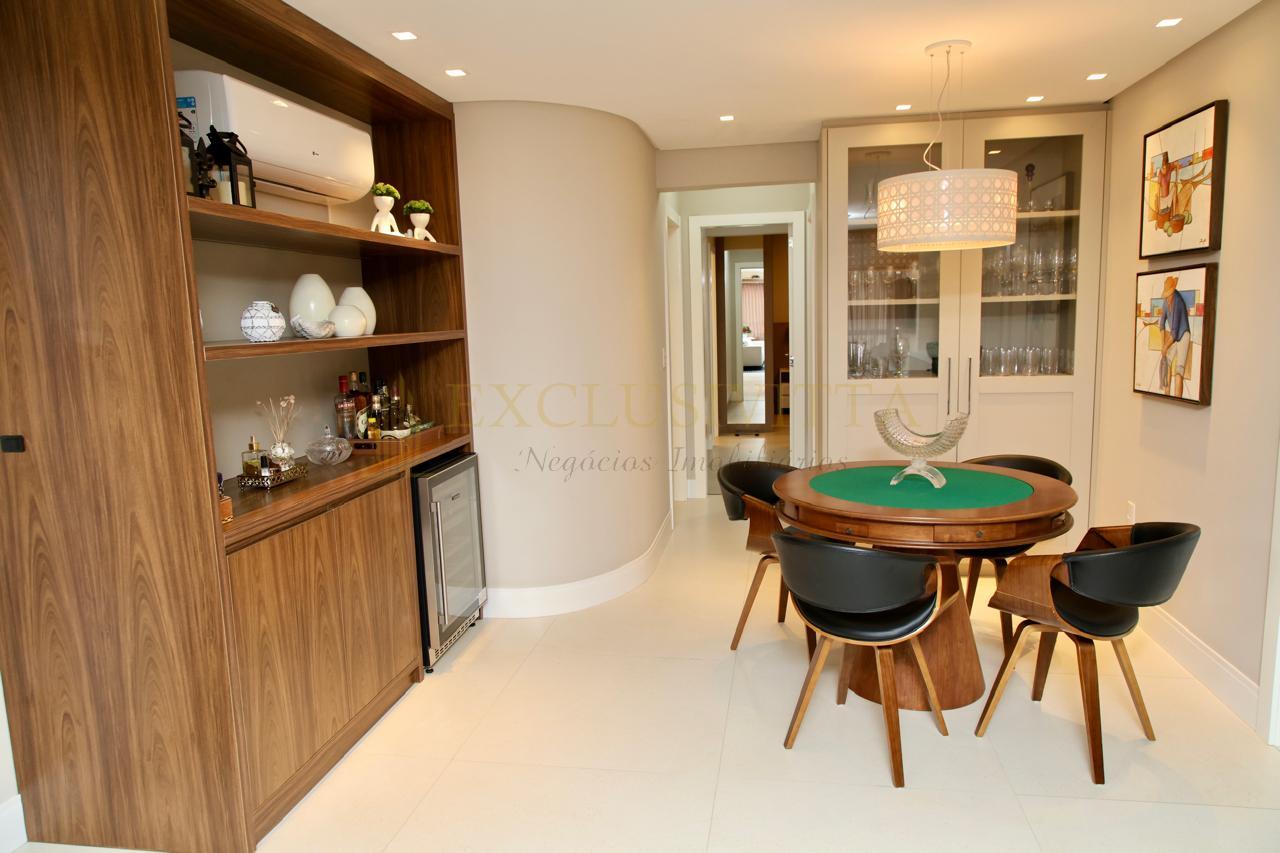 Apartamento 3 suítes para Venda no bairro Centro em Balneário Camboriú