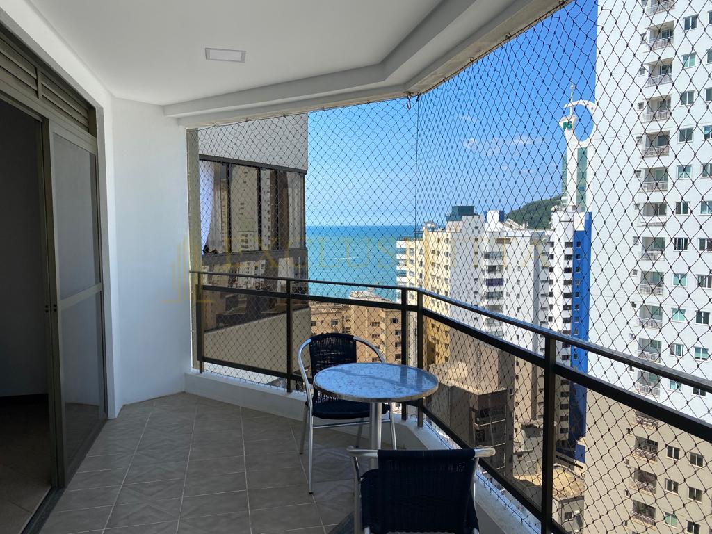 APARTAMENTO QUADRA MARA E VISTA MAR