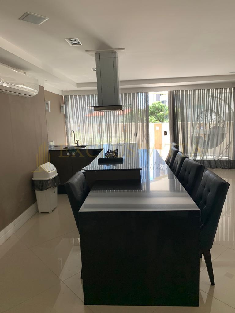 APARTAMENTO QUADRA MARA E VISTA MAR