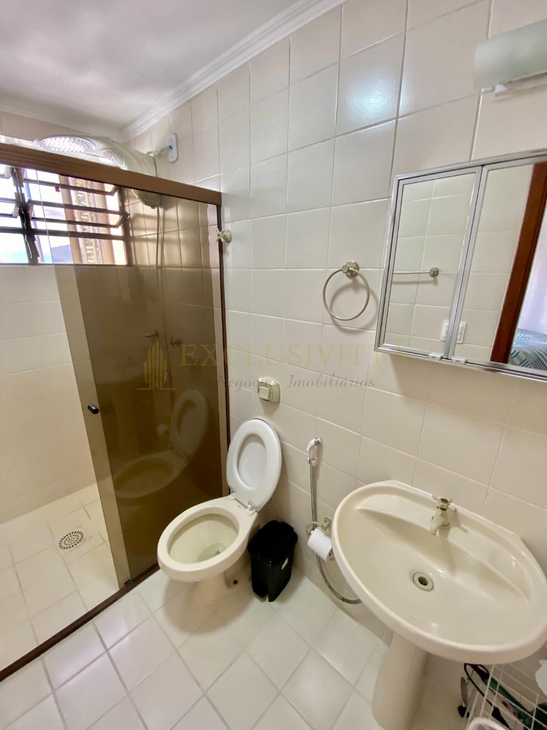 APARTAMENTO QUADRA MARA E VISTA MAR