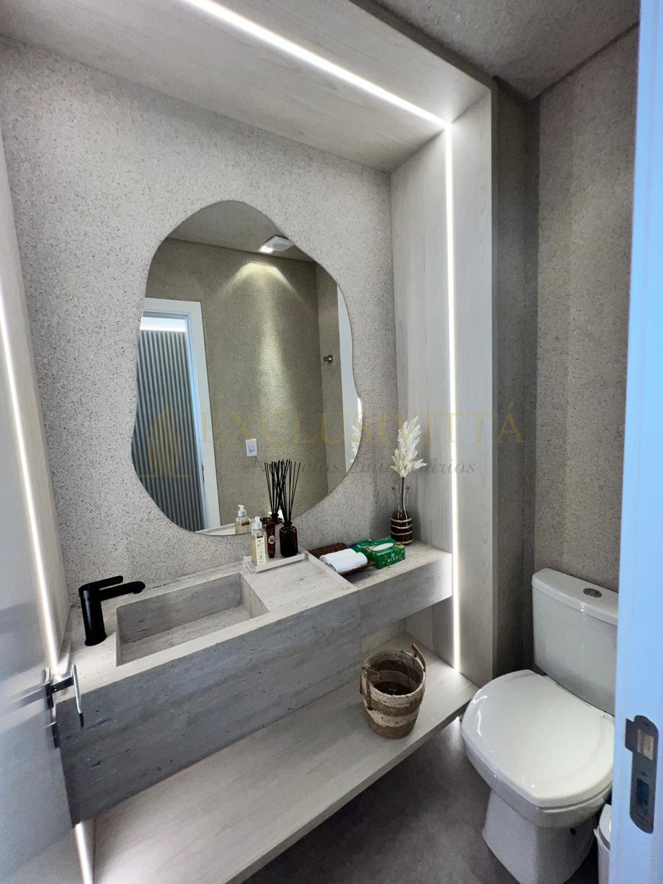 APARTAMENTO FINAMENTE MOBILIADO E EQUIPADO