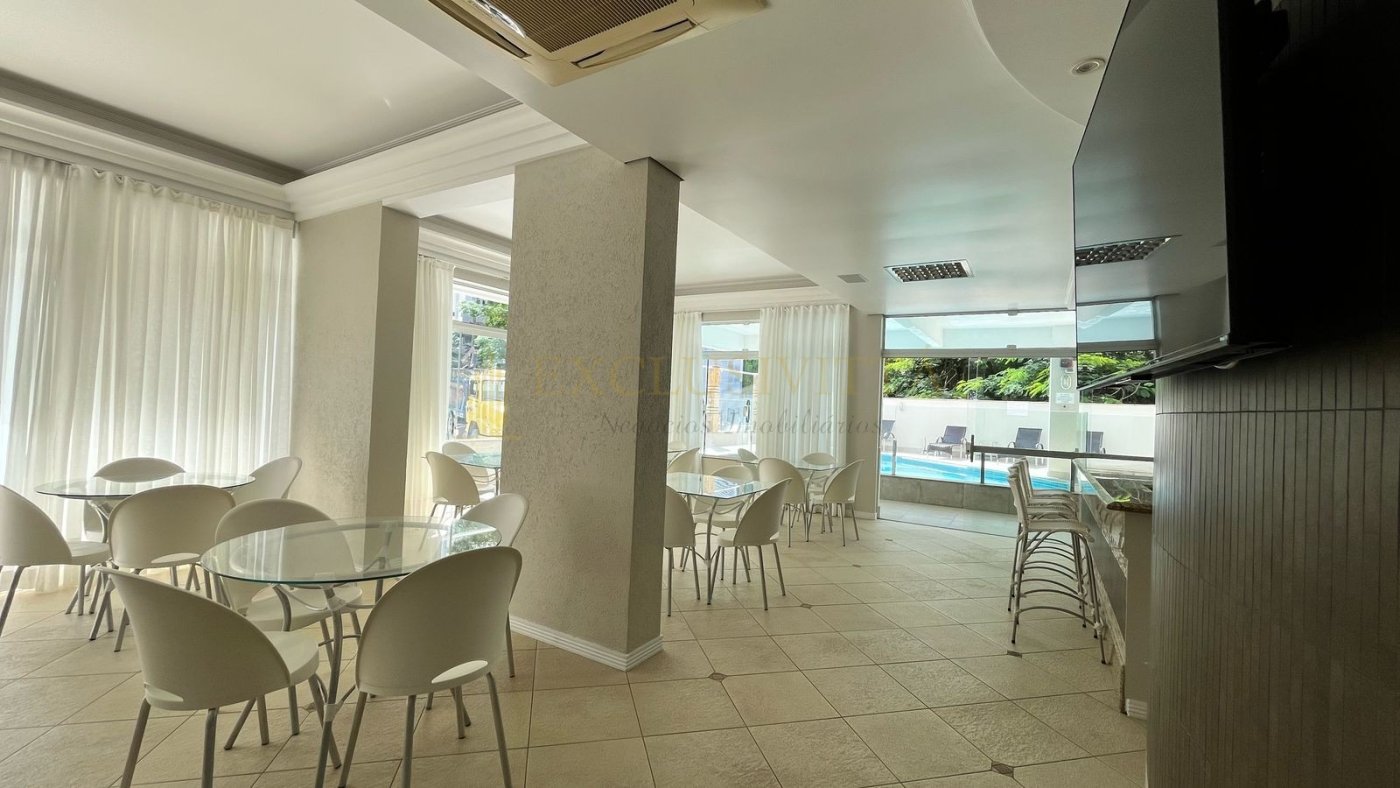 Apartamento 2 quartos para Venda no bairro Centro em Balneário Camboriú