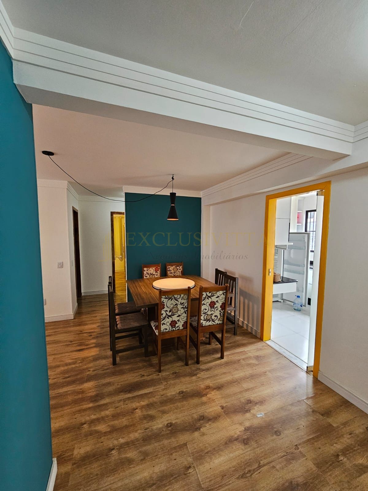 Apartamento espaçoso a apenas 300 metros do mar em Balneário Camboriú!