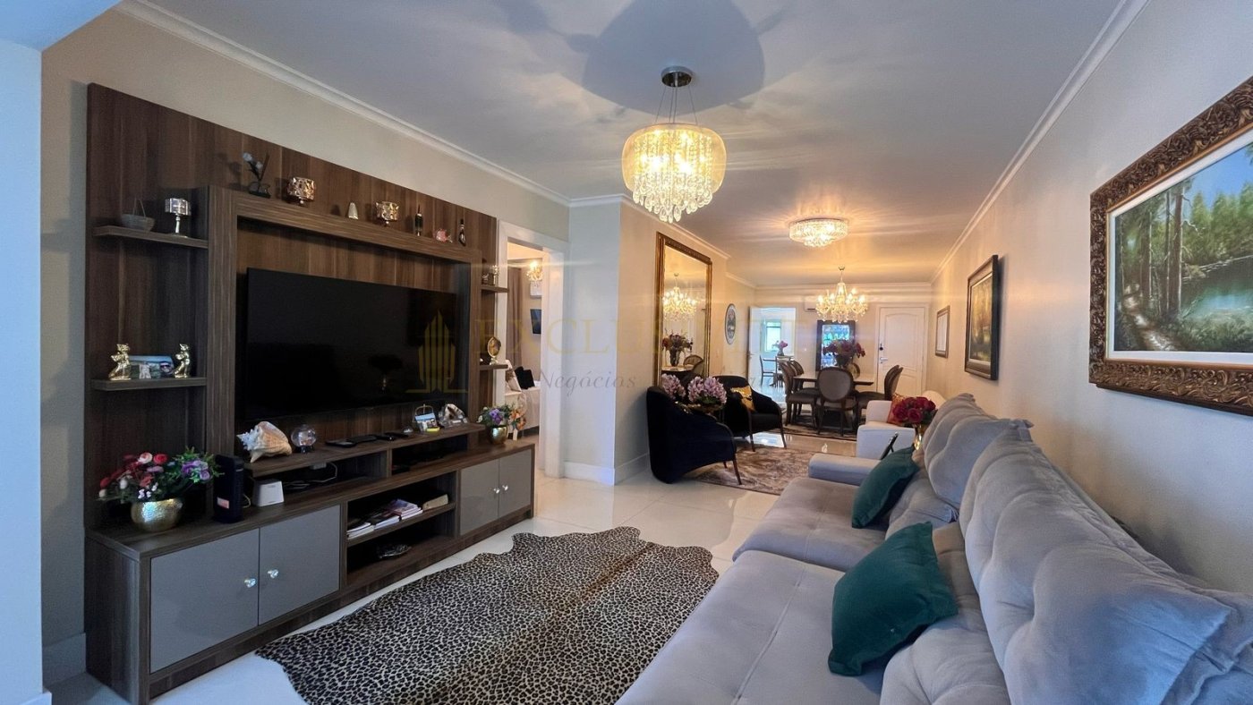 Apartamento 3 suítes para Venda no bairro Centro em Balneário Camboriú