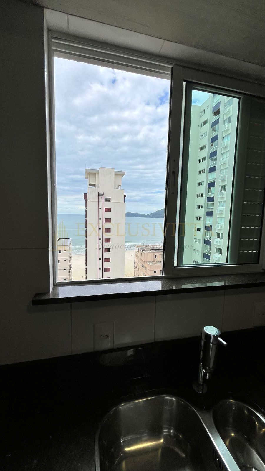 Lindo apartamento com vista mar!