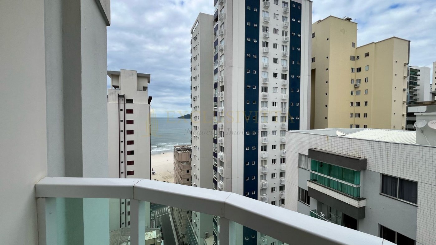 Lindo apartamento com vista mar!