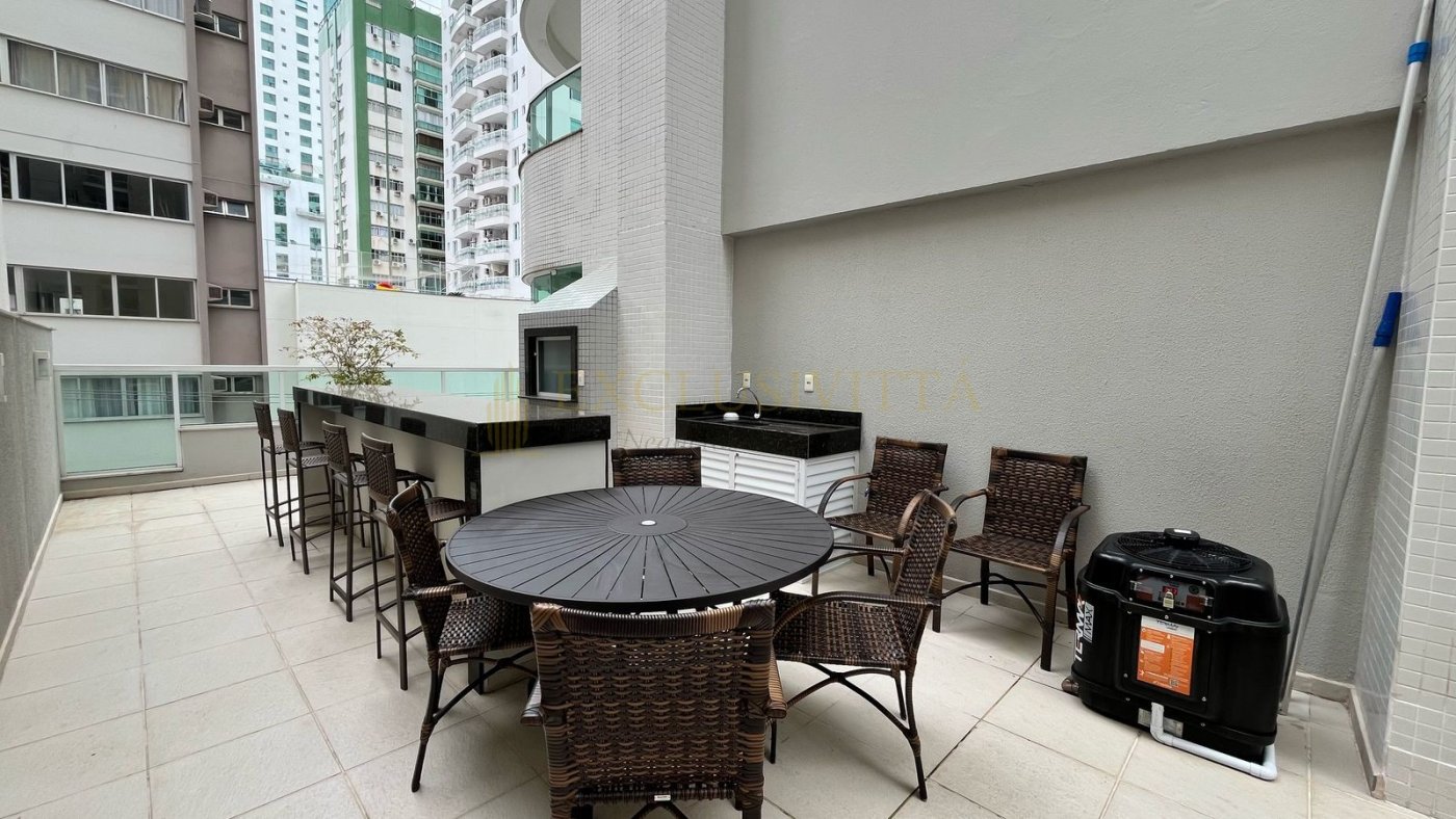 Lindo apartamento com vista mar!