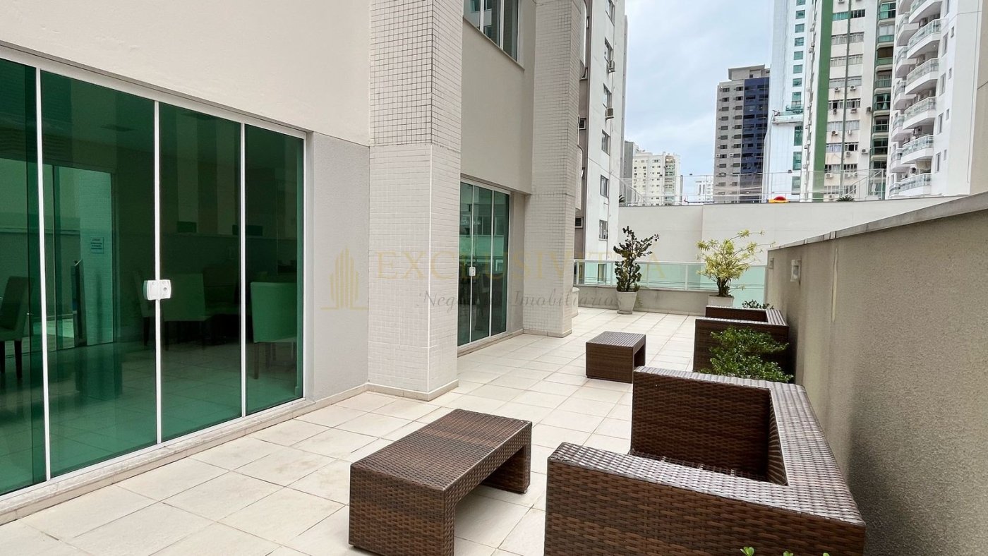 Lindo apartamento com vista mar!