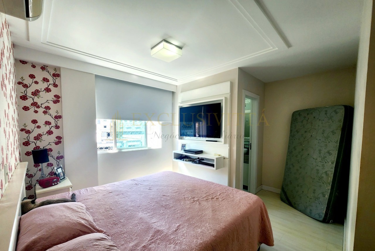 Apartamento Mobiliado à Venda no Centro de Balneário Camboriú
