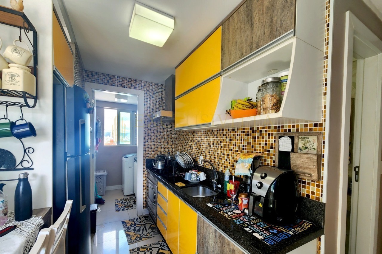 Apartamento Mobiliado à Venda no Centro de Balneário Camboriú