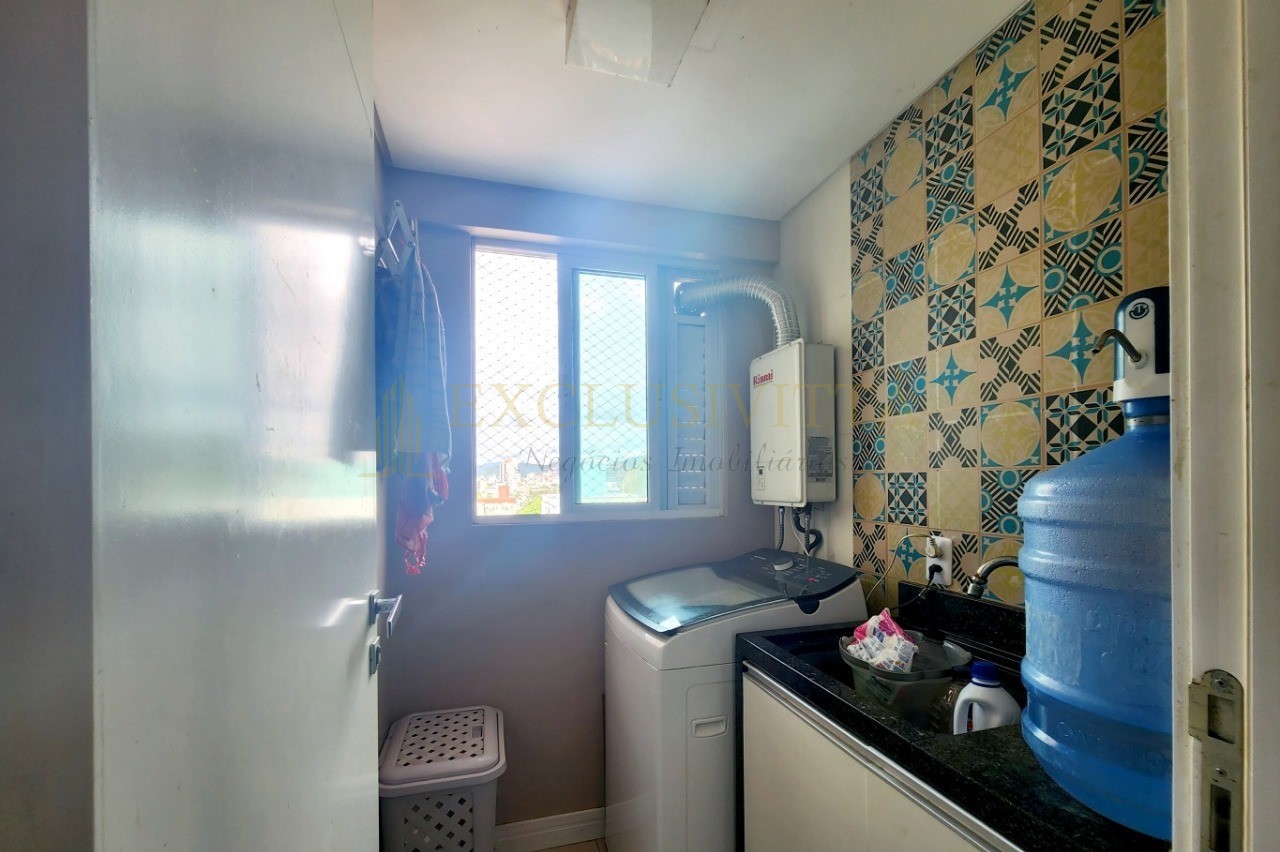 Apartamento Mobiliado à Venda no Centro de Balneário Camboriú