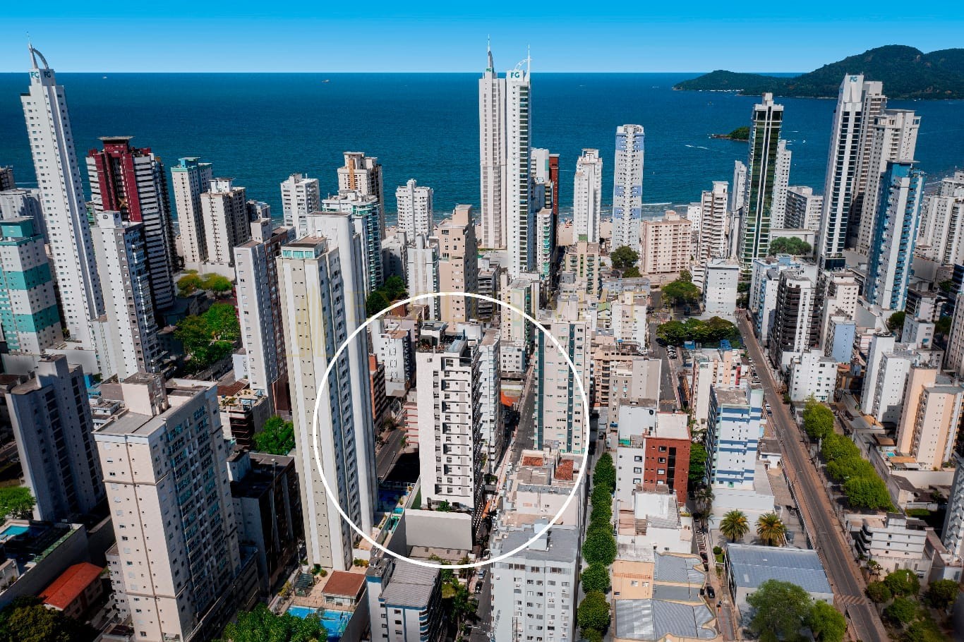 Apartamento para Venda no bairro Centro em Balneário Camboriú