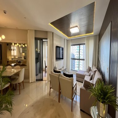 Apartamento ALTO PADRÃO 4 suítes - Locação Anual no Centro em Balneário Camboriú