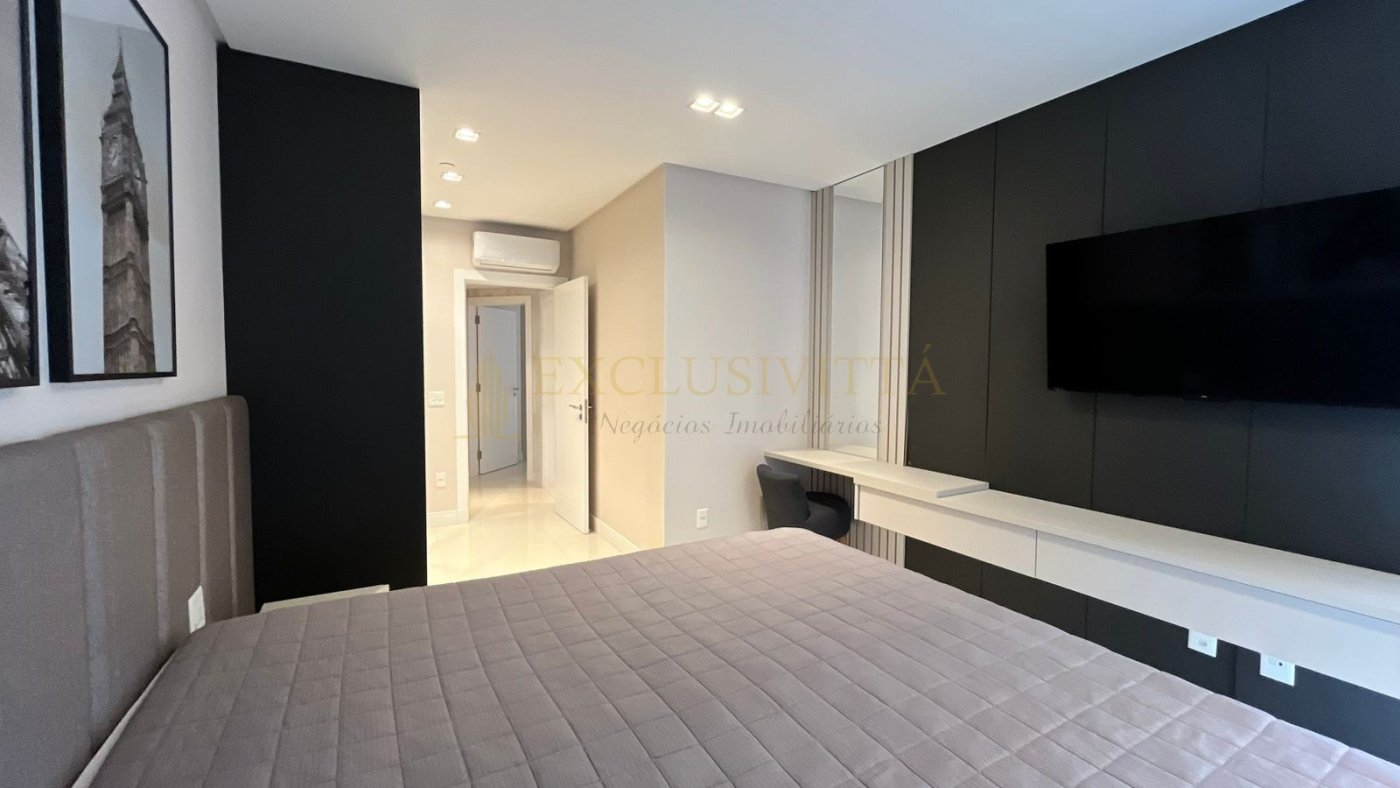 Apartamento ALTO PADRÃO 4 suítes - Locação Anual no Centro em Balneário Camboriú