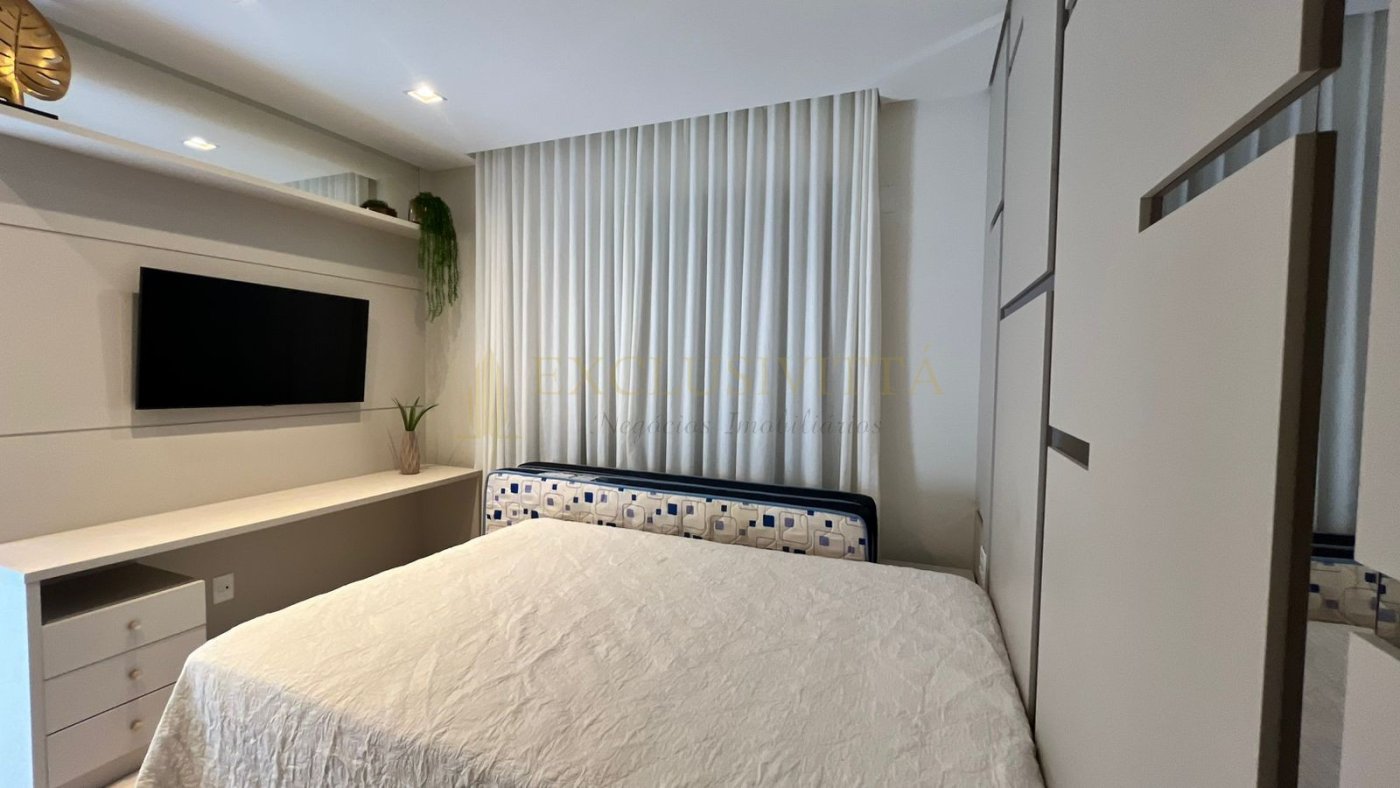 Apartamento ALTO PADRÃO 4 suítes - Locação Anual no Centro em Balneário Camboriú