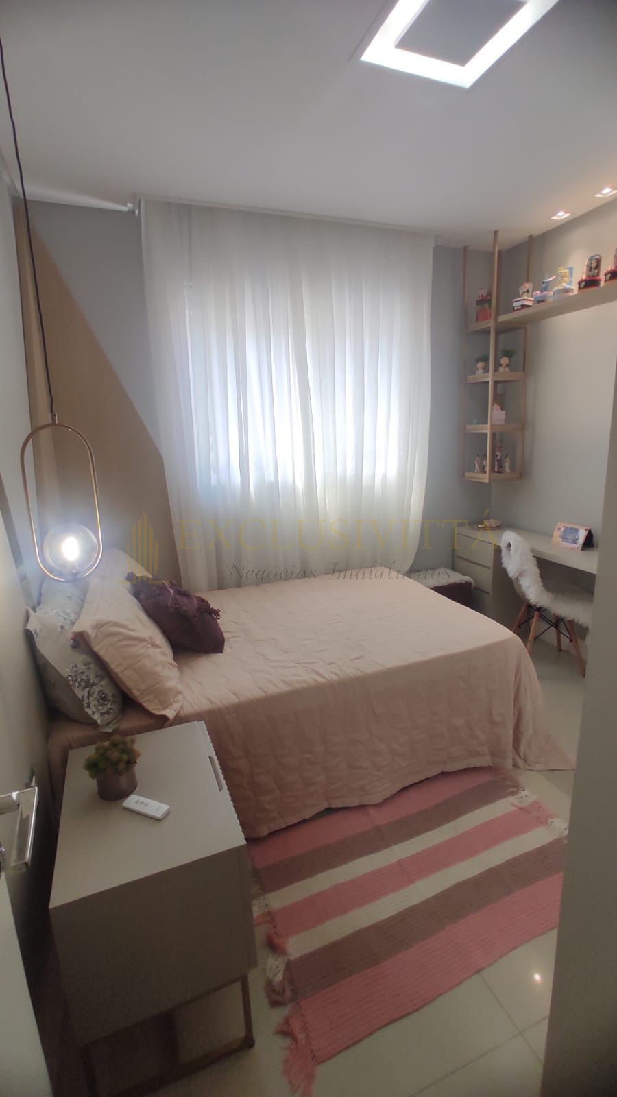 Lindo Apartamento com 4 suítes para Venda no bairro Pioneiros em Balneário Camboriú
