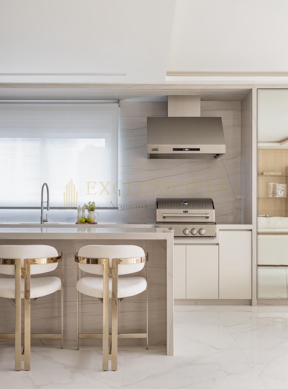 Apartamento 4 suítes para Venda no bairro Pioneiros em Balneário Camboriú