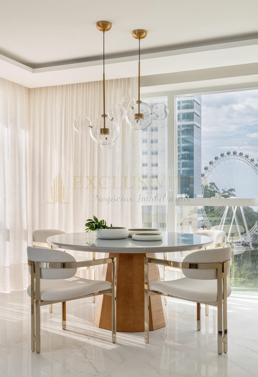 Apartamento 4 suítes para Venda no bairro Pioneiros em Balneário Camboriú