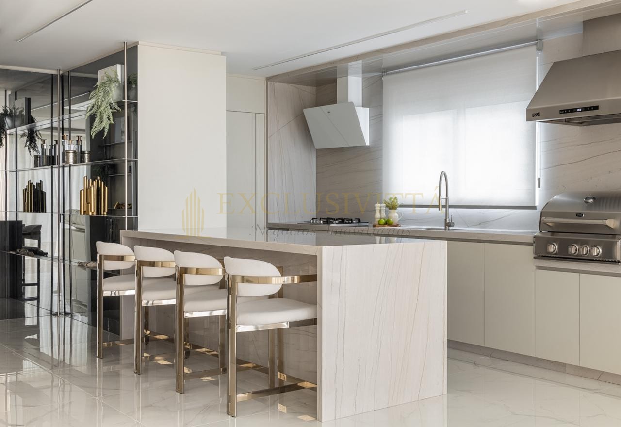 Apartamento 4 suítes para Venda no bairro Pioneiros em Balneário Camboriú