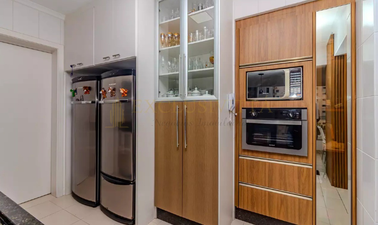 Apartamento mobiliado a 50 metros da Avenida Brasil