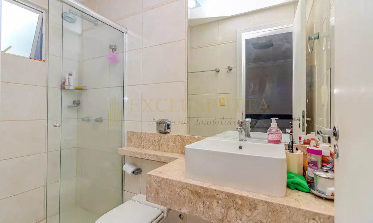 Apartamento mobiliado a 50 metros da Avenida Brasil