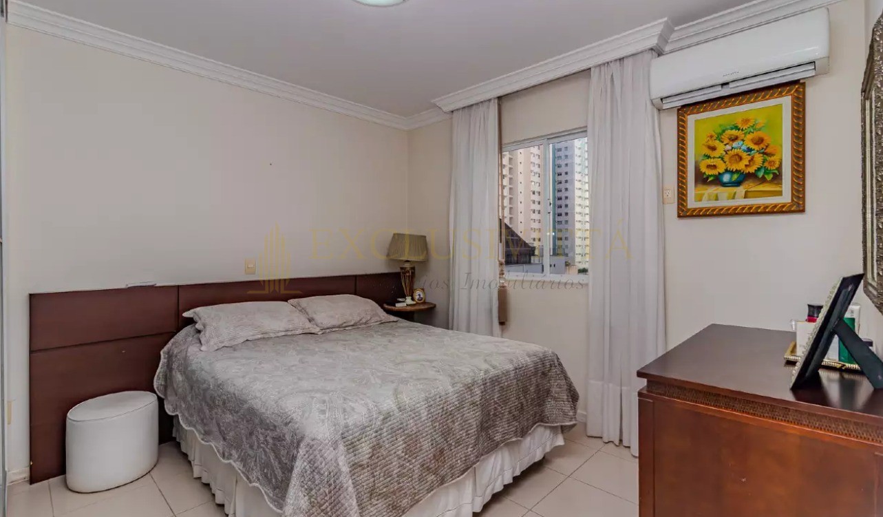 Apartamento mobiliado a 50 metros da Avenida Brasil