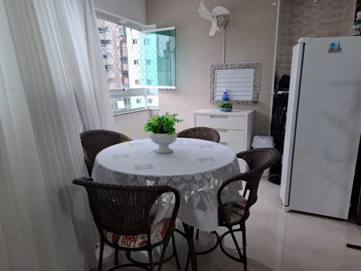 Apartamento à venda – Rua reta ao mar em Balneário Camboriú