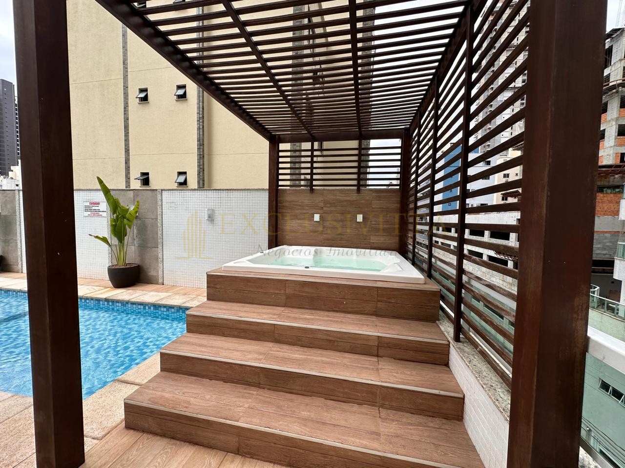 Apartamento 3 suítes para Venda no bairro Centro em Balneário Camboriú