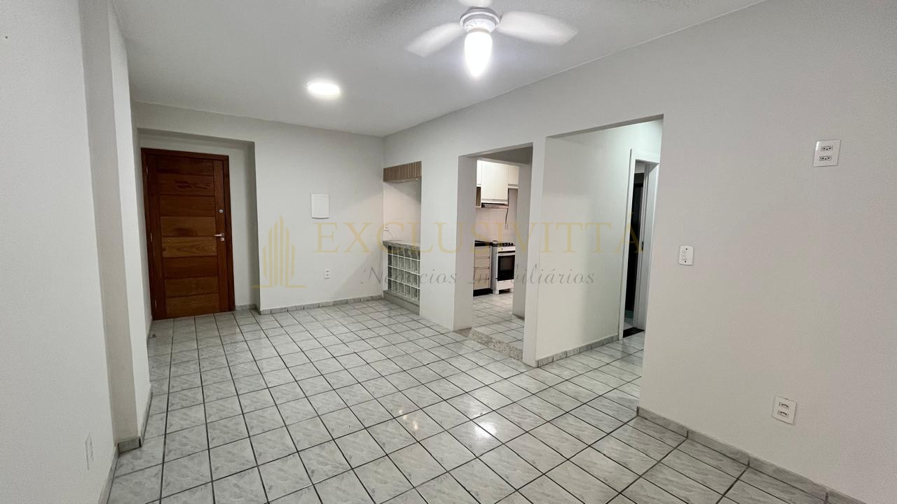 Apartamento à venda próximo à Av. Brasil, em Balneário Camboriú
