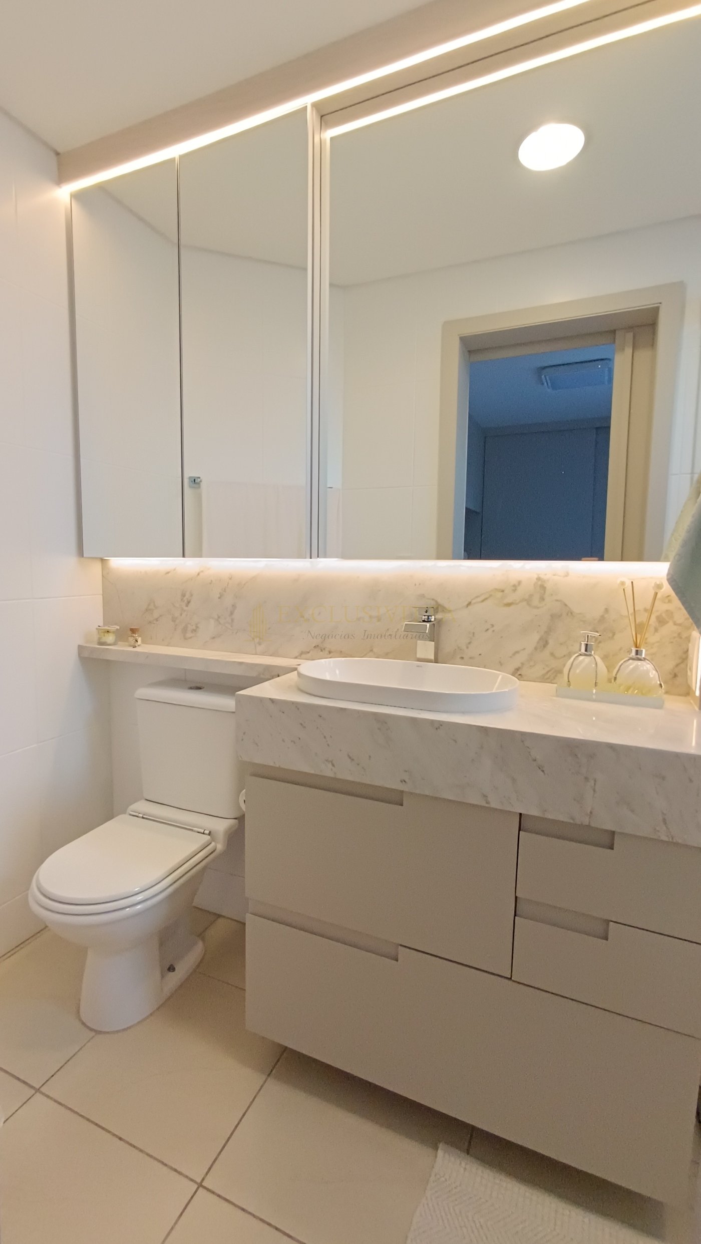Apartamento 3 quartos para Venda no bairro Centro em Balneário Camboriú