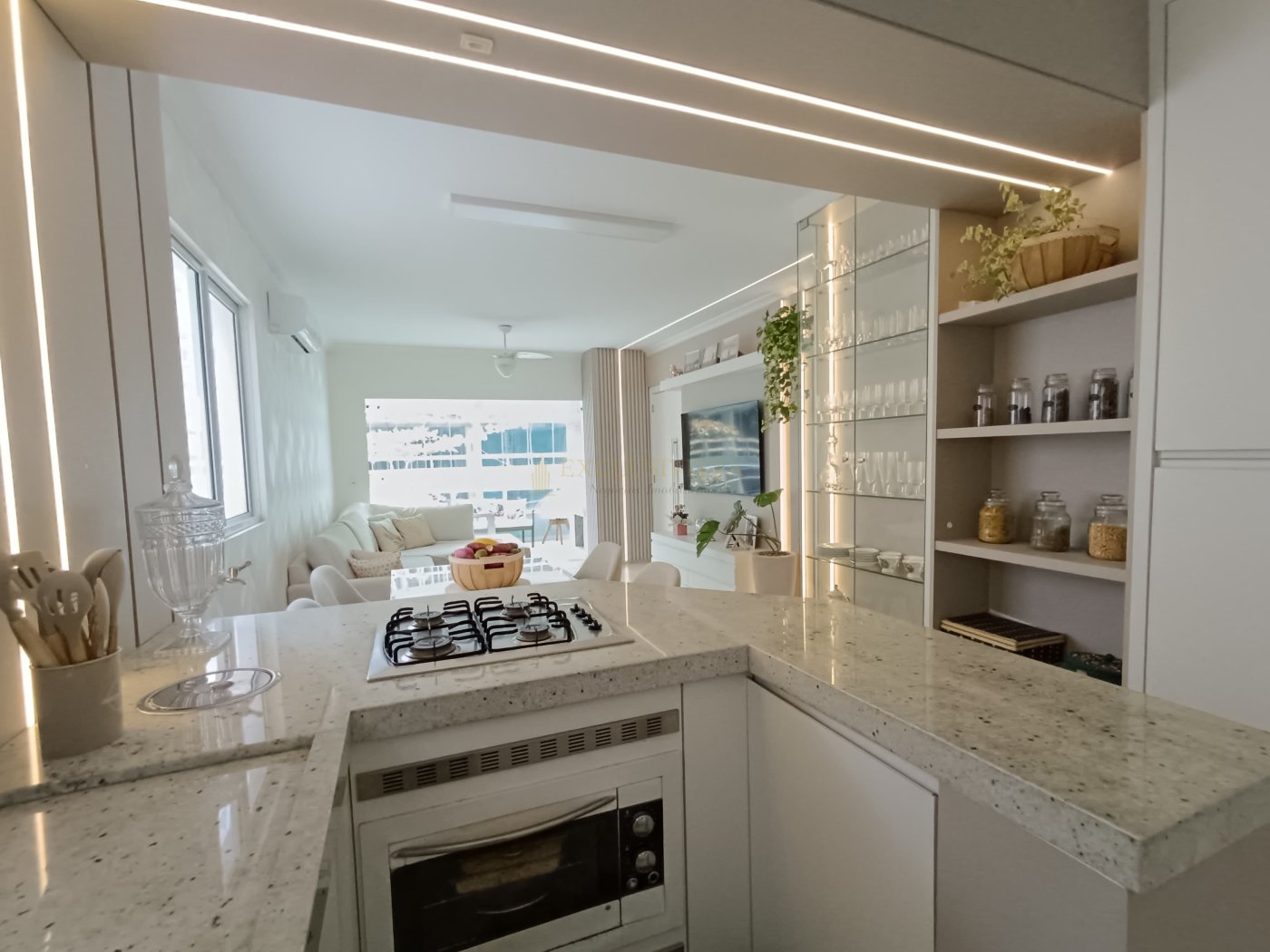 Apartamento 3 quartos para Venda no bairro Centro em Balneário Camboriú