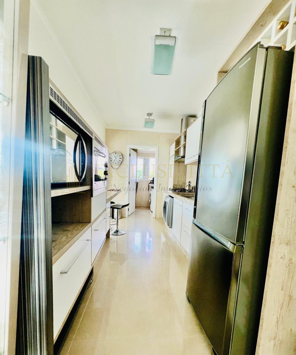 Apartamento exclusivo na quadra mar – 1 por andar | Vista para o mar e o rio