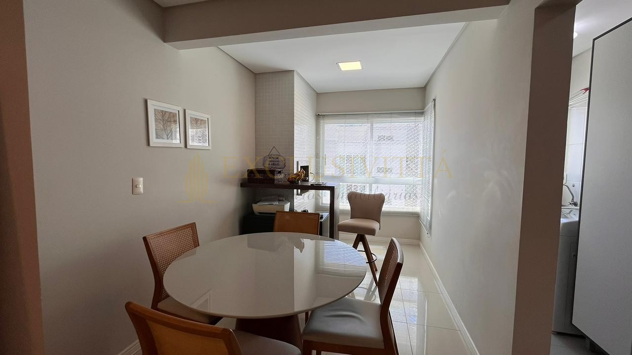 Apartamento compacto, confortável e cheio de charme!