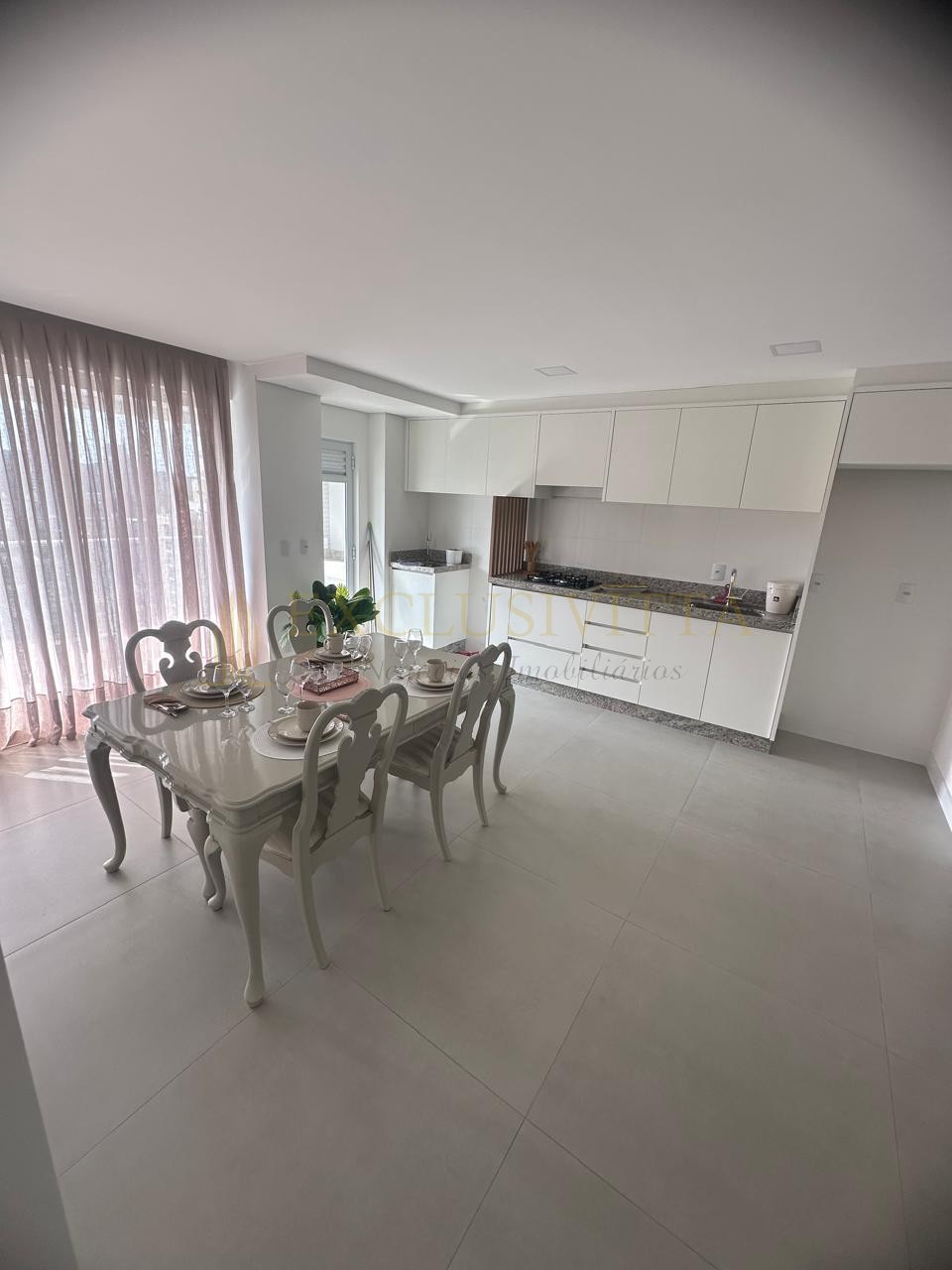 Apartamento 3 quartos para Venda no bairro Praia Brava de Itajaí em Itajaí