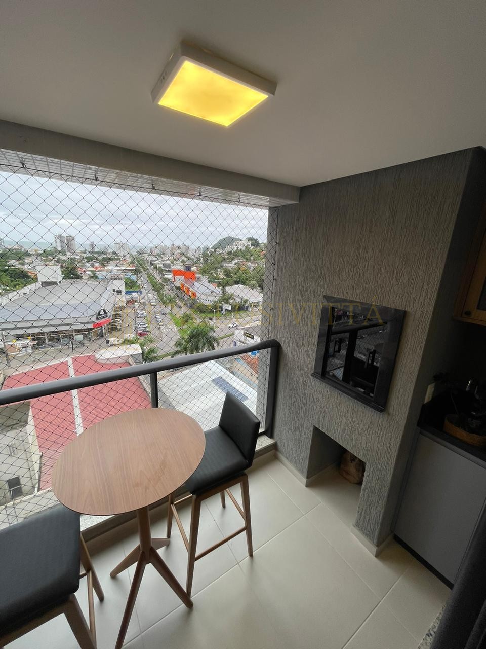 Apartamento à venda na Praia Brava, com excelente infraestrutura de lazer!