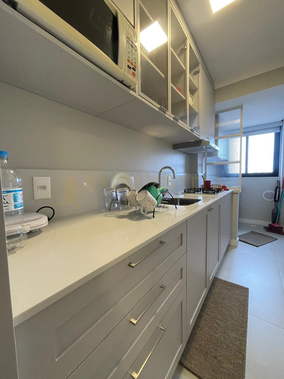 Apartamento à venda na Praia Brava, com excelente infraestrutura de lazer!