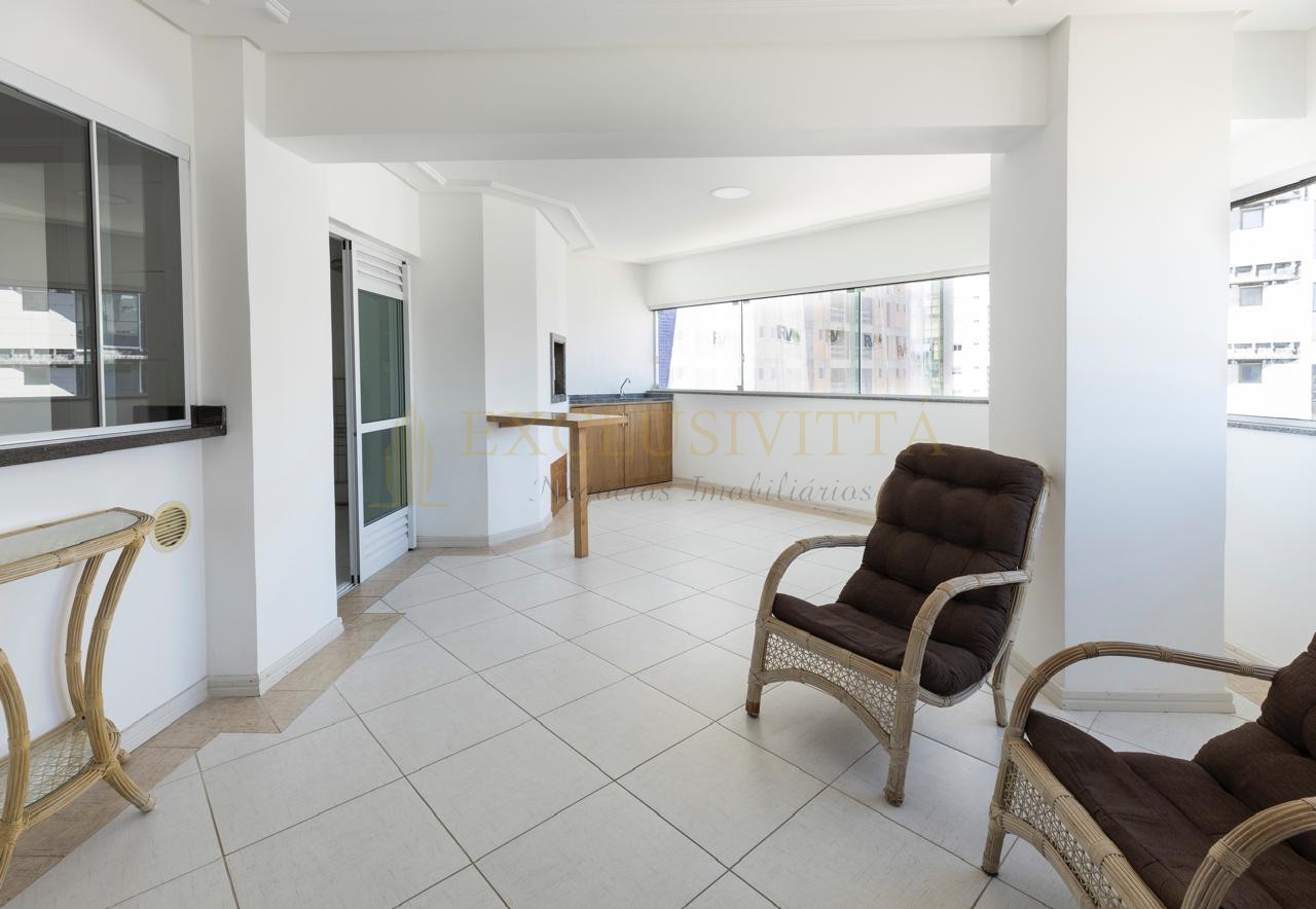 Apartamento 2 suítes para VENDA no bairro Centro em Balneário Camboriú!
