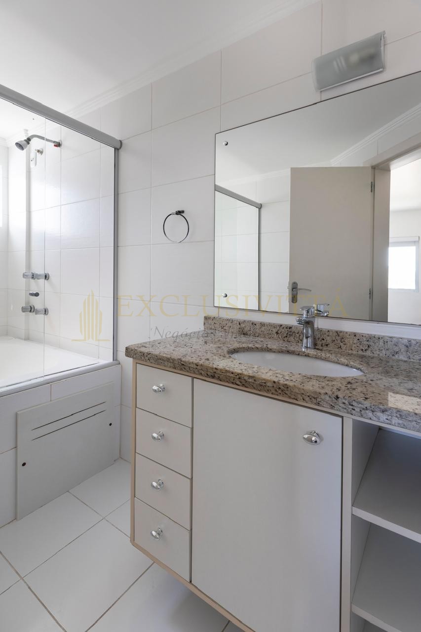 Apartamento 2 suítes para VENDA no bairro Centro em Balneário Camboriú!