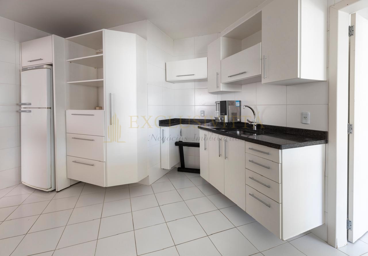 Apartamento 2 suítes para VENDA no bairro Centro em Balneário Camboriú!