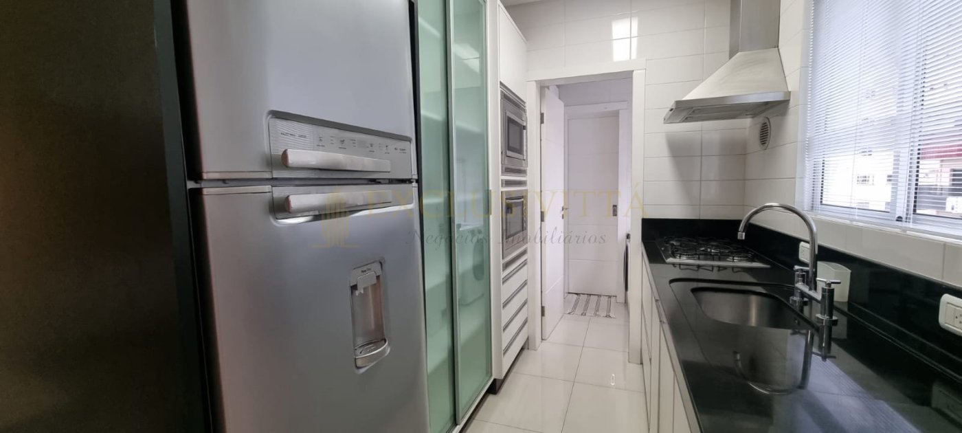 Apartamento 3 quartos para Locação Anual no bairro Centro em Balneário Camboriú!