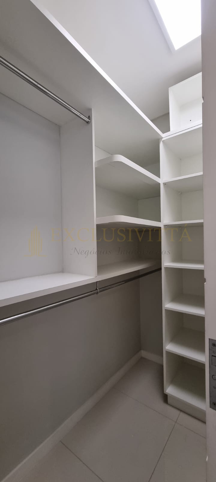 Apartamento 3 quartos para Locação Anual no bairro Centro em Balneário Camboriú!