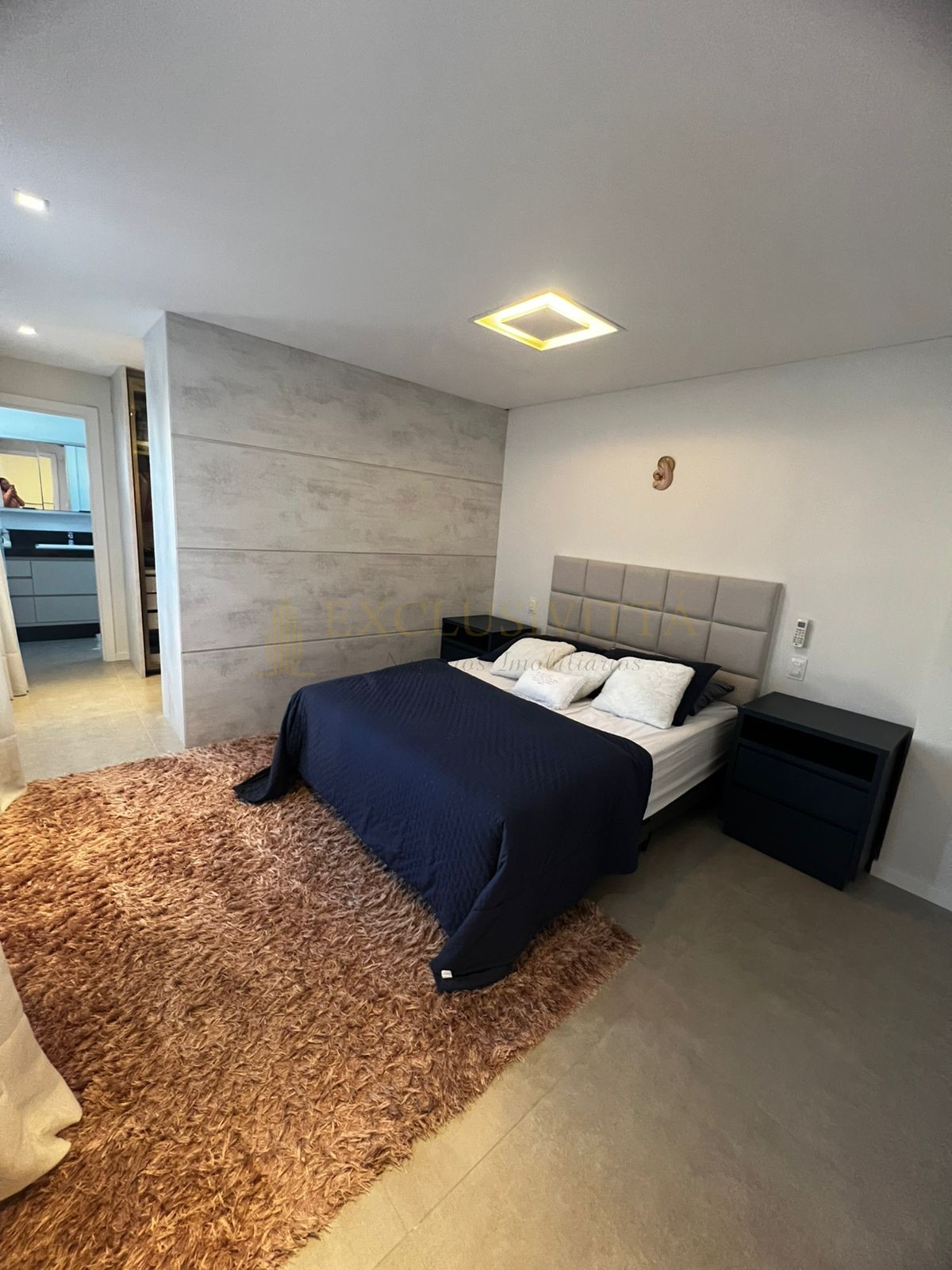 Linda Casa no  Condomínio Calêdonia