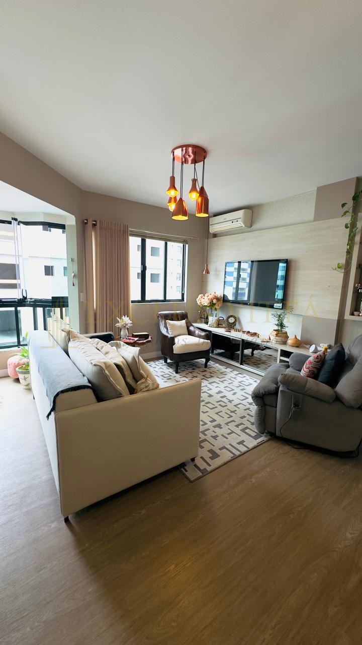 OPORTUNIDADE, APARTAMENTO PRÓXIMO AO PASSEIO SAN MIGUEL COM CHURRASQUEIRA À CARVÃO.
