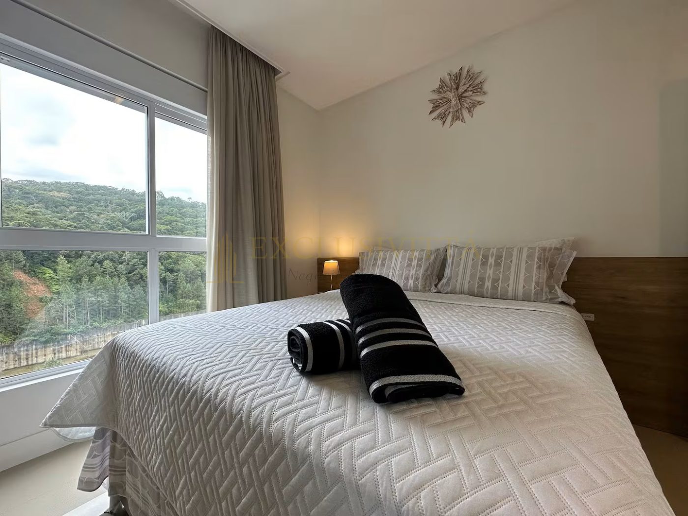 Apartamento 4 suítes ALTO PADRÃO para Locação Anual no bairro Pioneiros em Balneário Camboriú